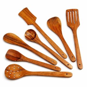 twizzle natural wooden cooking utensils set – 7 piece wooden spoons & spatula set (35.56 cm), smooth solid wood, non scratch & non stick safe kitchen cookware tools